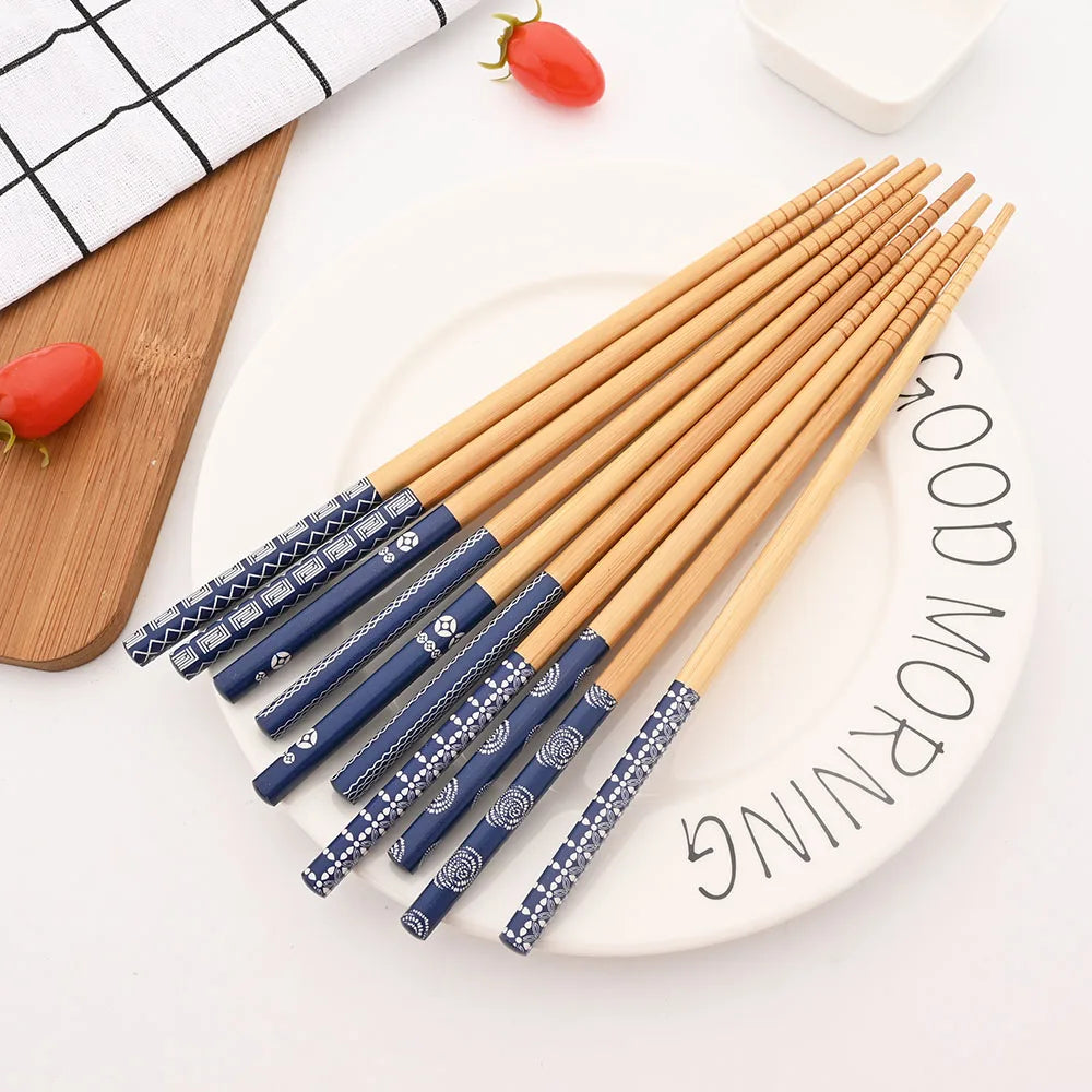 Set de cinq paires de baguettes japonaises en bambou à motifs, vue 4