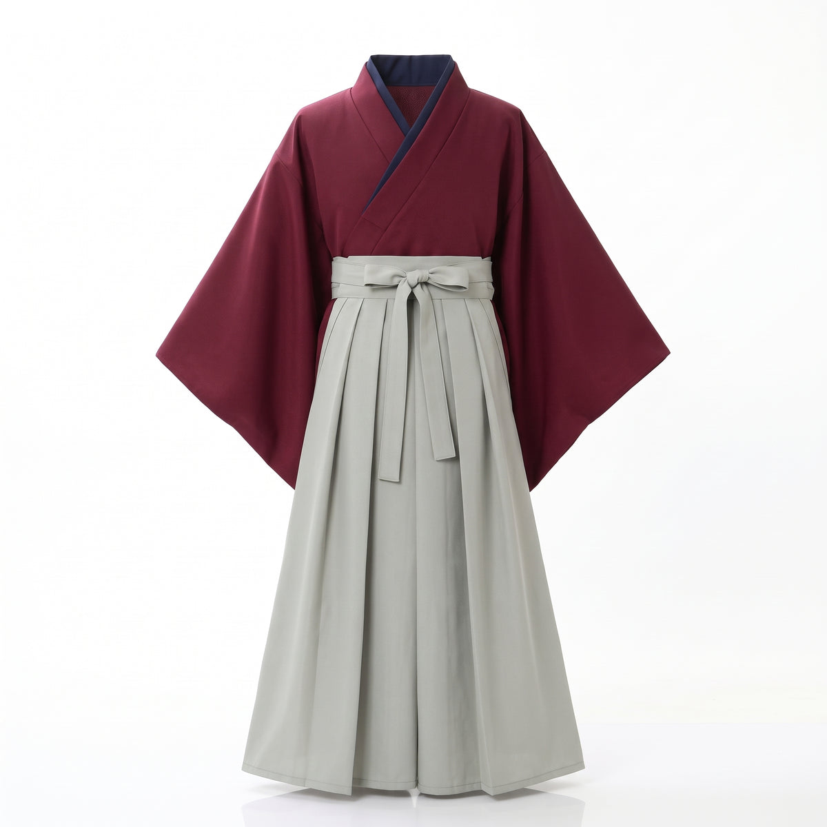 Kimono japonais homme bordeaux au col marine et hakama gris clair plissé, liens noués devant