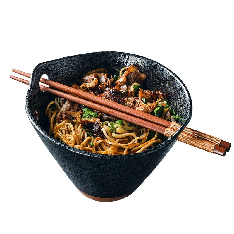 Bol à ramen japonais en céramique, forme conique évasée, vue 3
